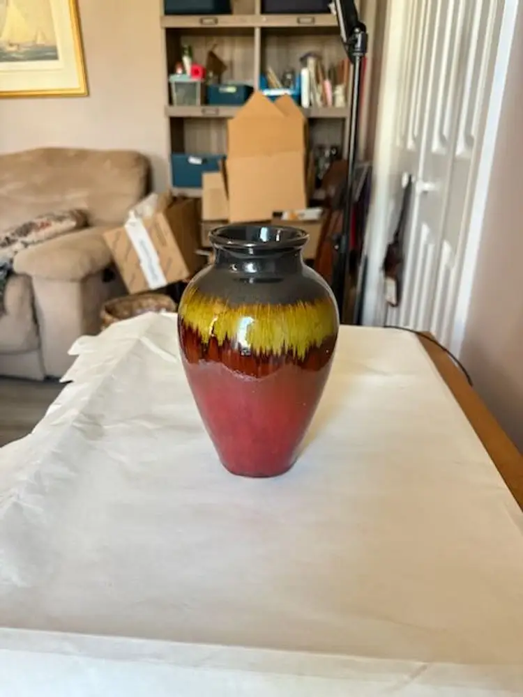 Retro Drip Glaze Ceramic Vase – Fire Tones 8" Read c