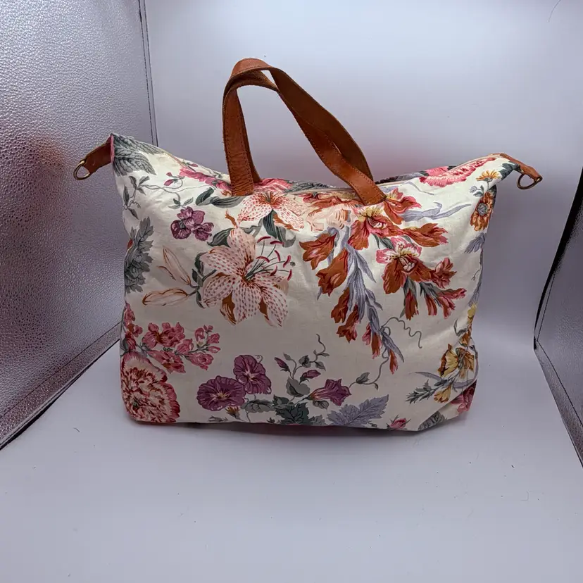 Vintage Rickmark MADE IN AMERICA Floral Large Tote Handbag