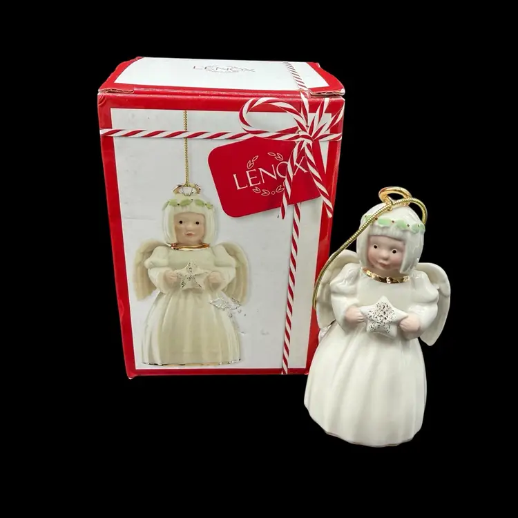 Vintage Christmas Lenox Holiday Cheer Angel Ornament 3.5” #884414 Porcelain New