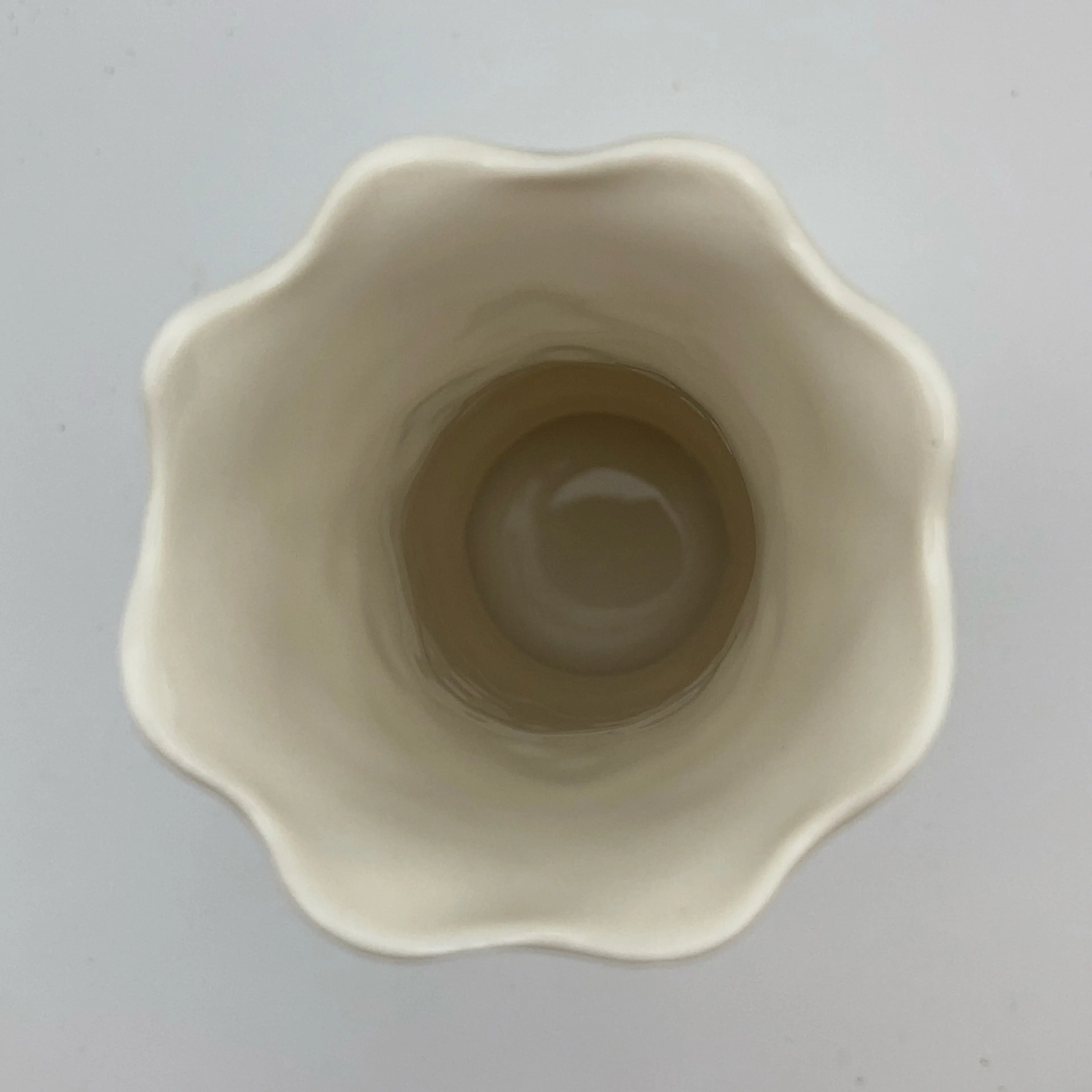 Image 2 of 8