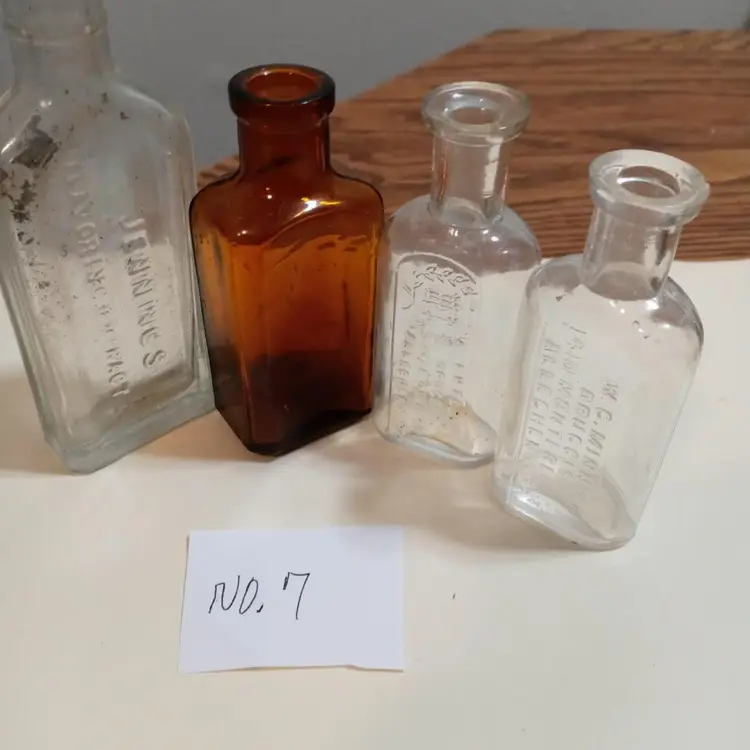 4 Antique Quack Druggist Apotheosis Pharmacy Glass Bottles