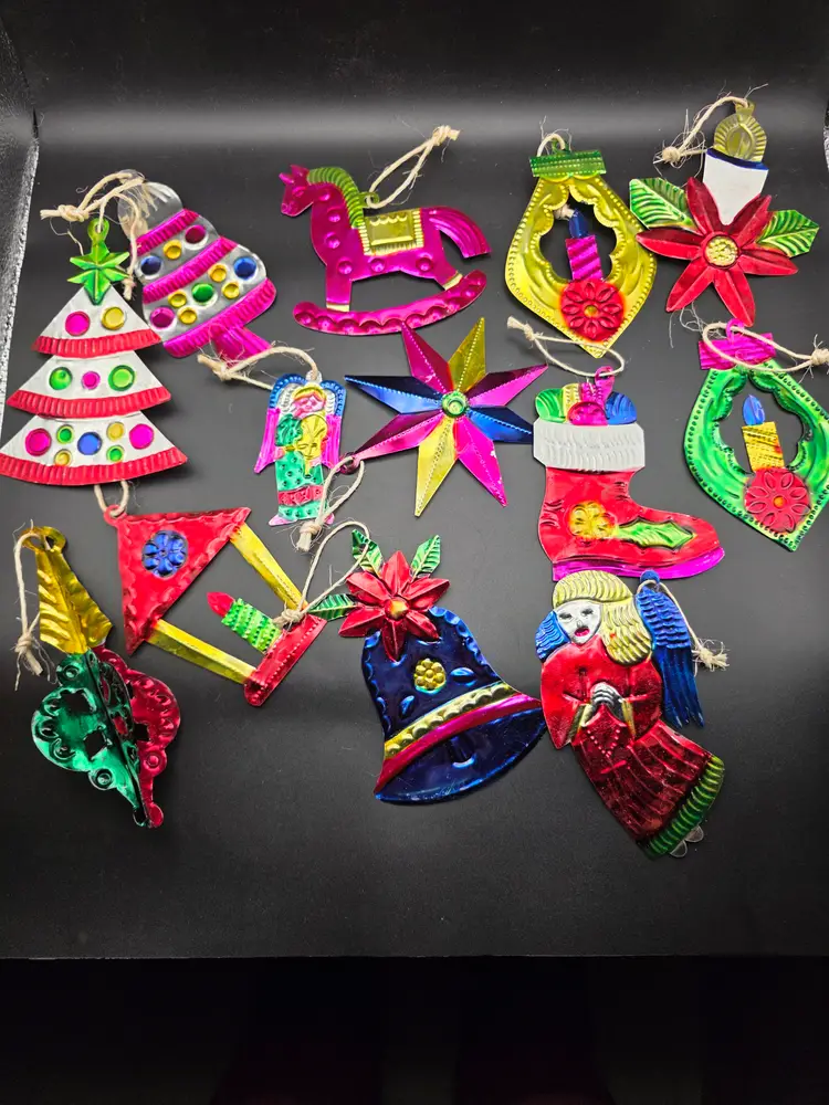 Metal/Tin Christmas Ornaments