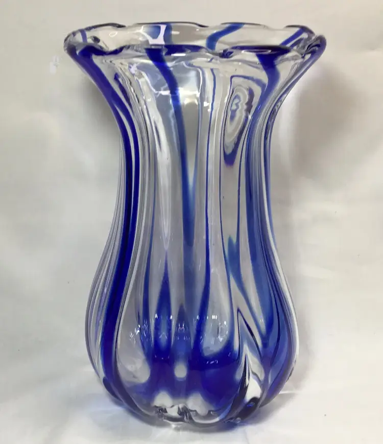 Handblown glass large vase, Gorgeous Designs, cobalt & clear, "tulip shape" 8.75" tall