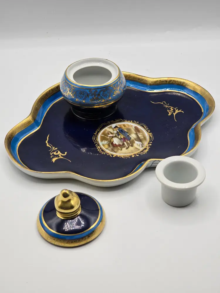 Vtg Porcelain Inkwell