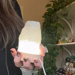 White Quartz Lamp