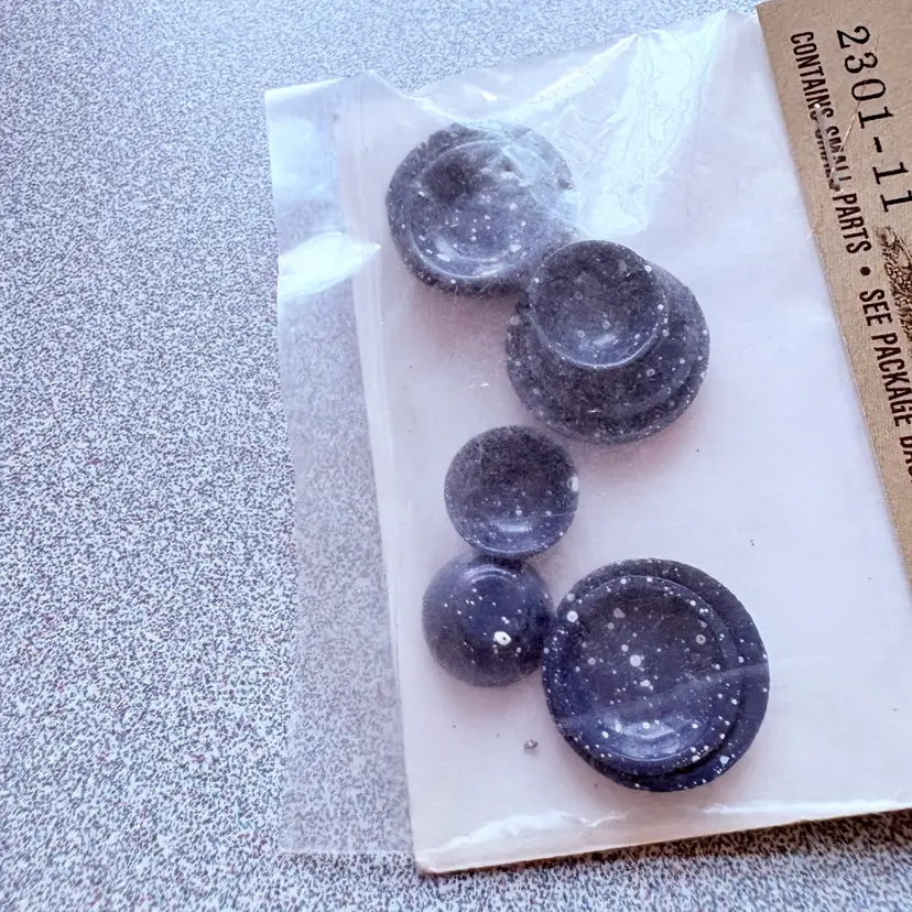 Timeless, Minis, Blue White Speckled Dishes