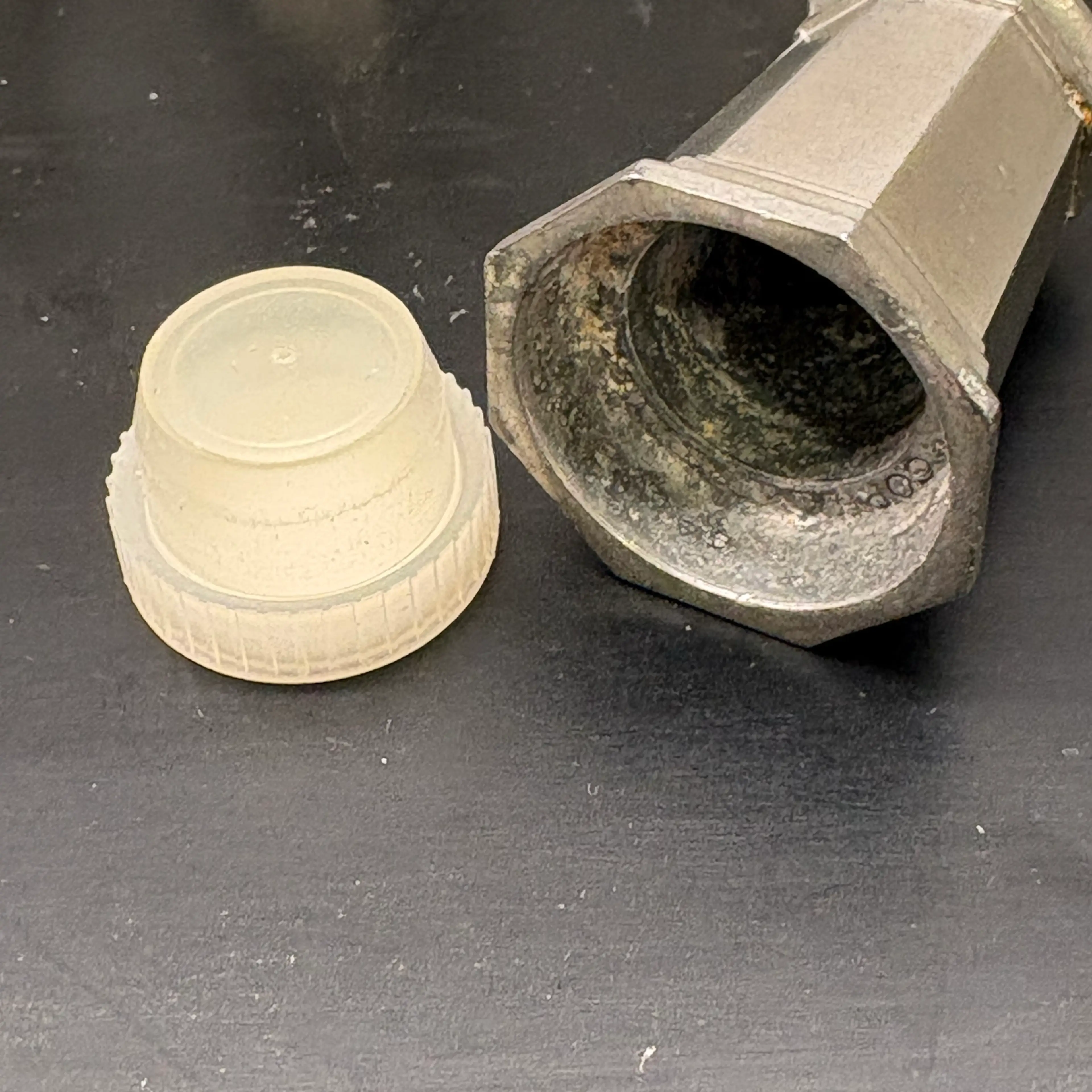 Image 4 of 6