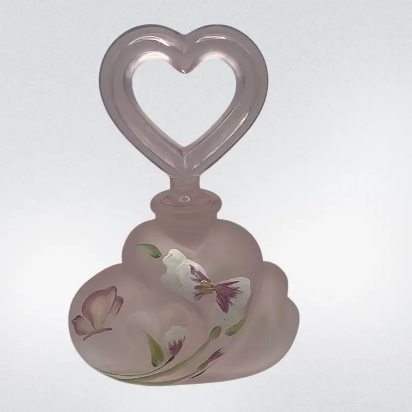 Fenton Pink Chiffon Perfume Bottle With A Heart Stopper, 5” Tall x 3-1-2” Wide