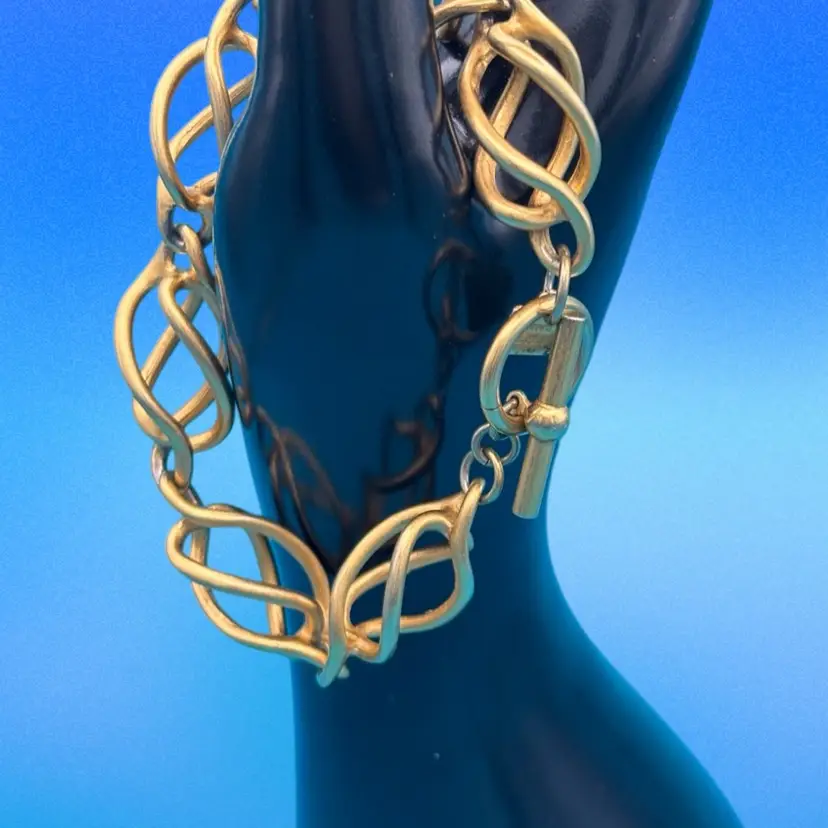 Vintage Anne Klein Gold-Tone Open Link Toggle Bracelet