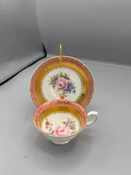 Royal Grafton fine bone China Tea cup & saucer
