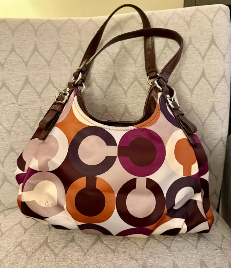 COACH Shoulder Bag