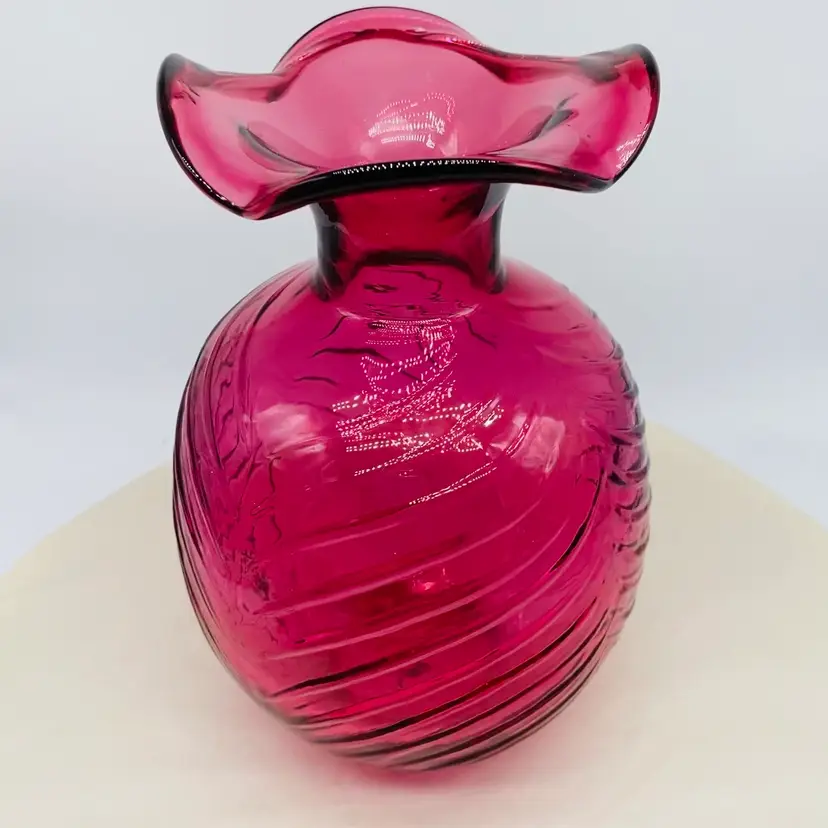 #0416 Large Hand Blown Cranberry Glass Bulbous Vase Ribbed Pattern Fluted Vase Retro Cranberry Glass Hand Blown Art Glass Rossi