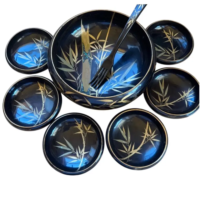 Mid Century Japanese lacquer salad set With Crushed Shells In Bamboo