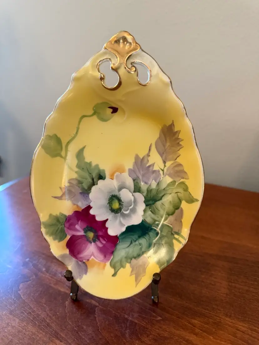 ☀️8-1/4 H x 5-1/4 W Vintage Noritake Candy Dish