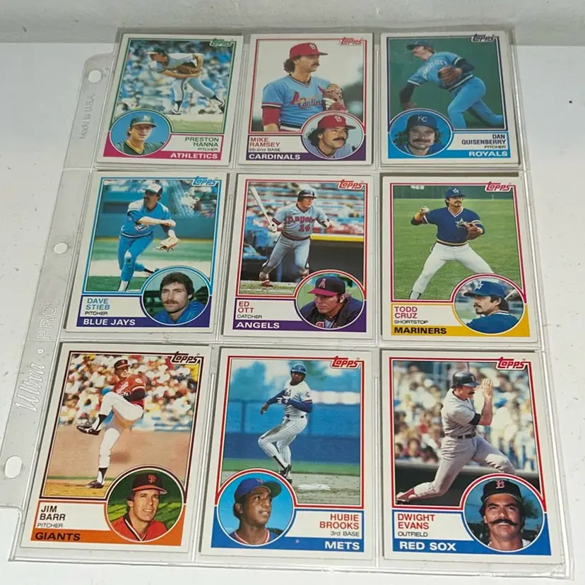 Lots of 18 baseball cards
