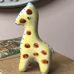 024 Vintage Single Certainly C Giraffe Salt Shaker Napco Japan 3.75" X 1.75"