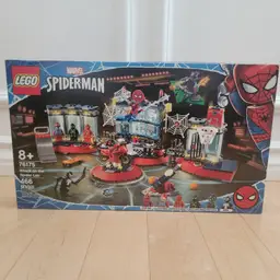 LEGO Super Heroes: Spider-Man Attack on the Spider Lair (76175), New & Sealed
