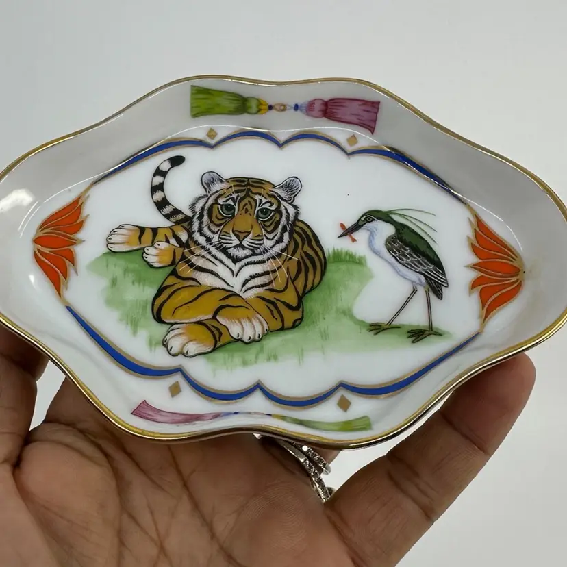 Lynn Chase Tiger Raj Trinket Dish