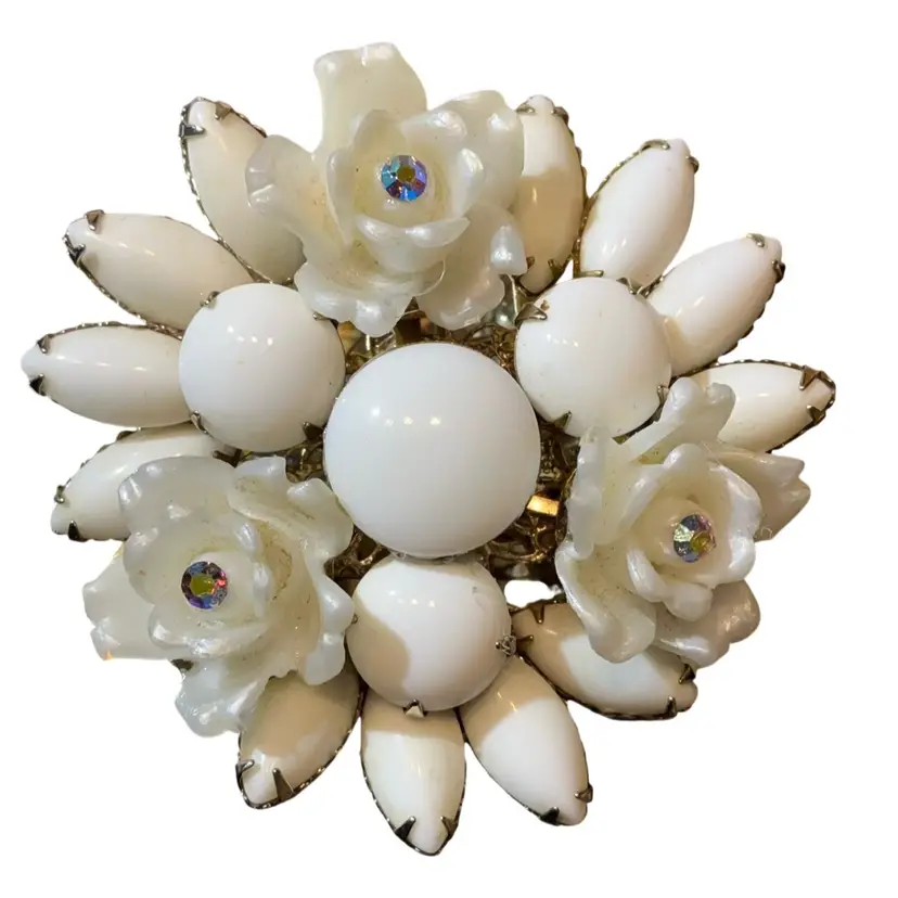 VTG Floral Milk Glass Brooch