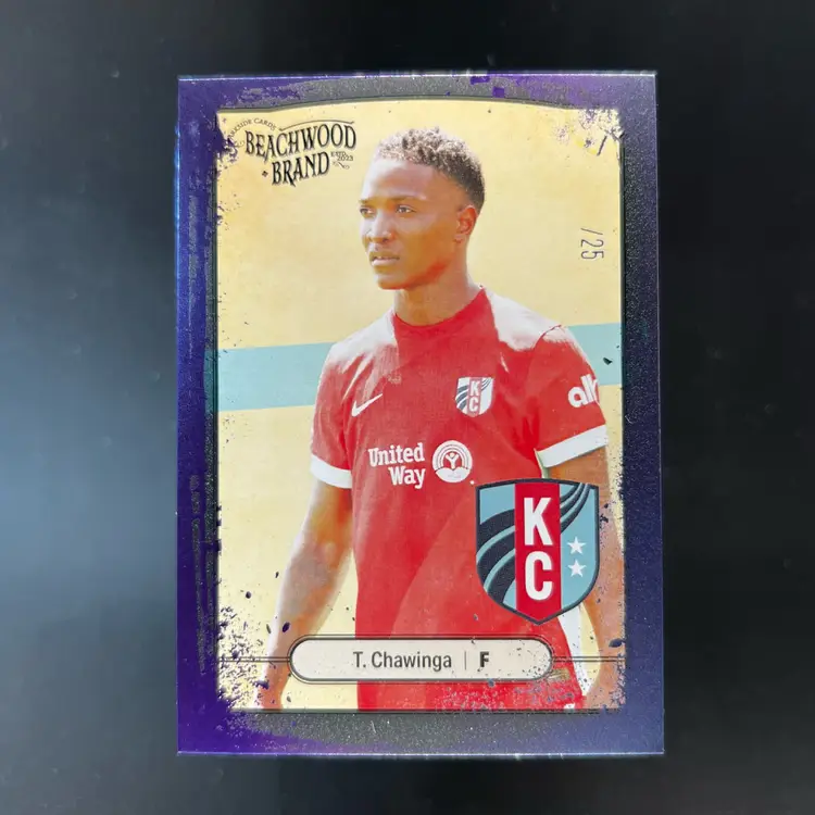 Temwa Chawinga 2025 Beachwood Brand Blue Foil /25 Soccer Card