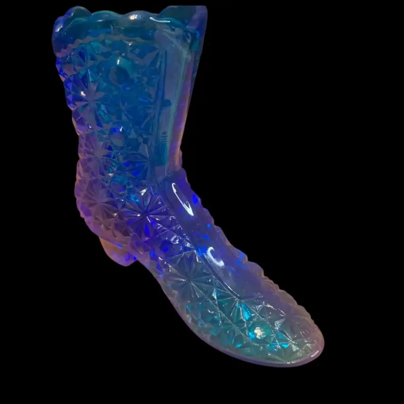 Fenton Daisy & Button Blue Boot 4 X 1.5 X 4.5 Inches