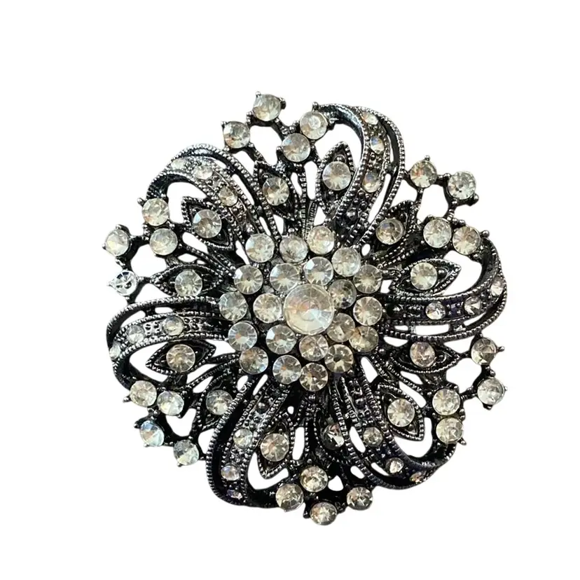 Flower Rhinestone Brooch 2 1/2”
