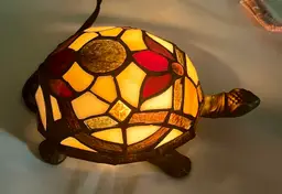 Tiffany Style Slag Glass Turtle Accent Lamp 3.5" x 8"