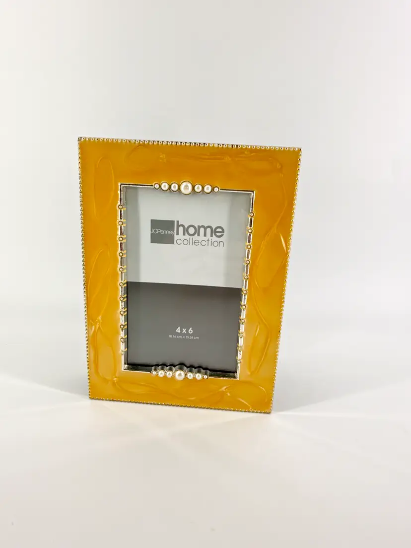 NWOT JC Penney Home Collection 4X6 Photo Album Enamel Pearl Cover
