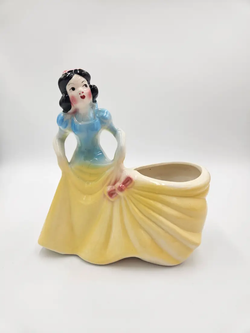 #C26 Snow White Walt Disney Glazed Ceramic Planter