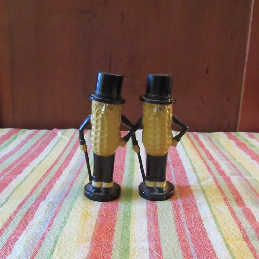 Vintage Plastic Mr. Peanut Salt and Pepper Shakers - USA