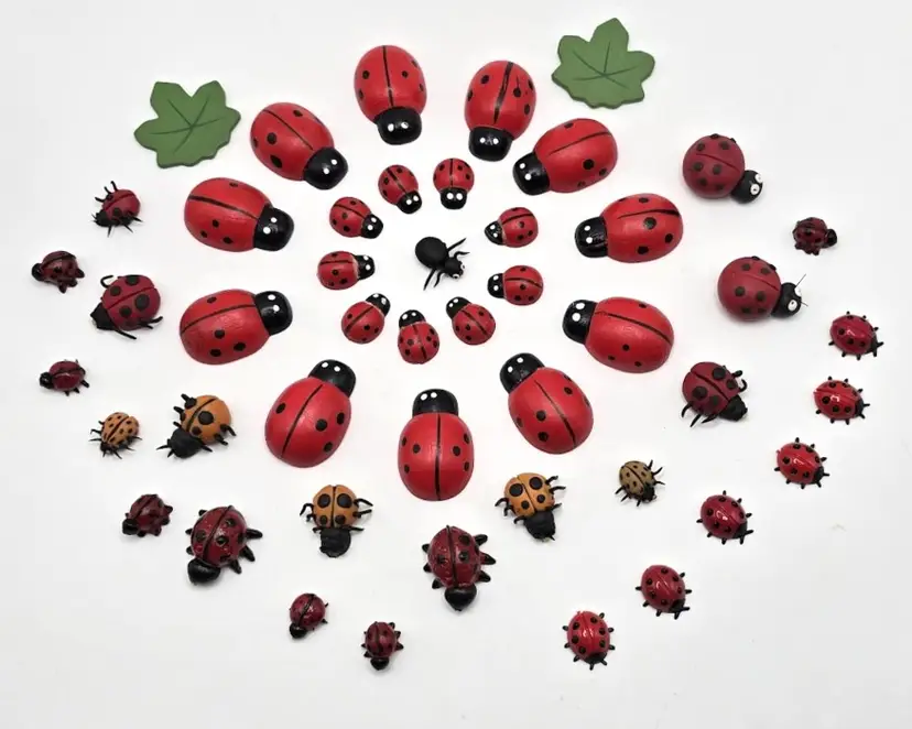 Crafter's Collection of Creepy Crawlies