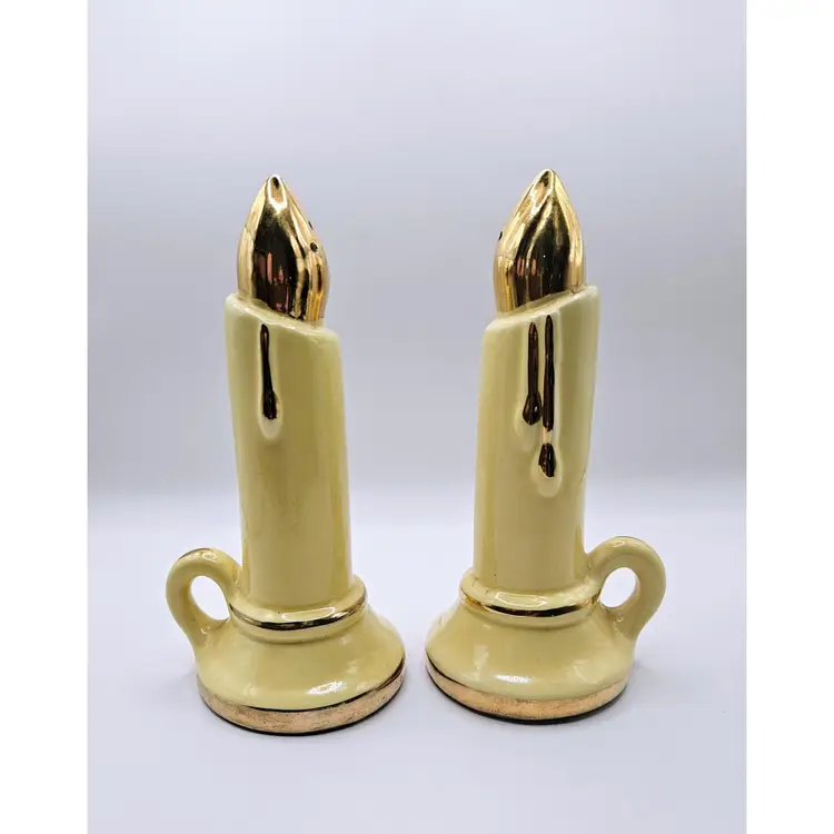 #01 - Large Christmas Candles Salt and Pepper, 1950's, 6" tall x 2.5" wide, Made in Japan