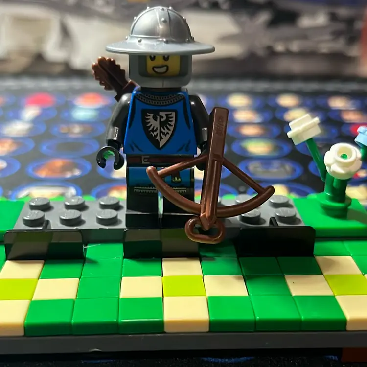 Falcon Heavy Bow Man 