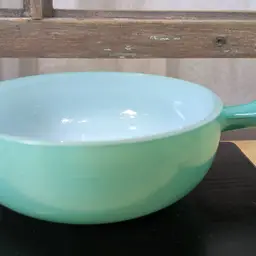 VTG USA GLASBAKE J-2057 SOUP BOWL(Aqua)