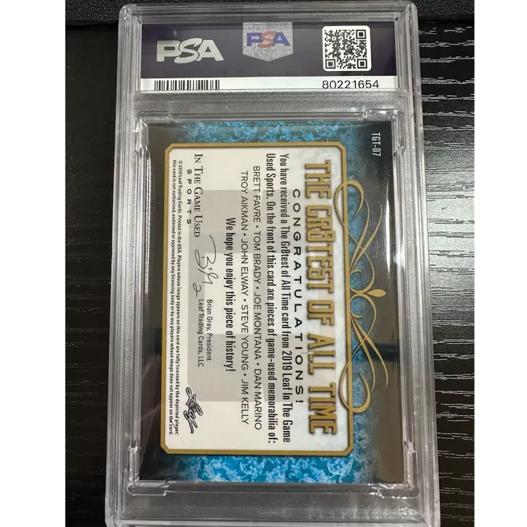 2019 Leaf The G8test Of All Time NFL Quarterback 8-Player Relic
