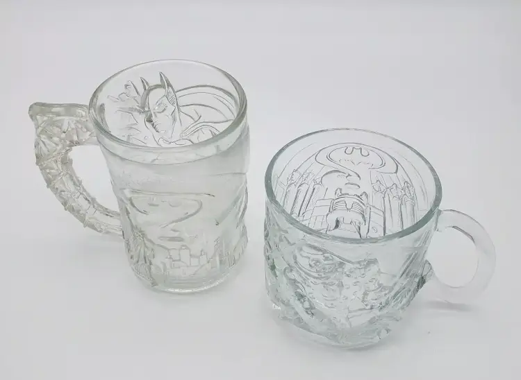 Vintage DC Comics Batman Forever & Riddle Embossed Glass Mugs 1995 McDonalds EUC