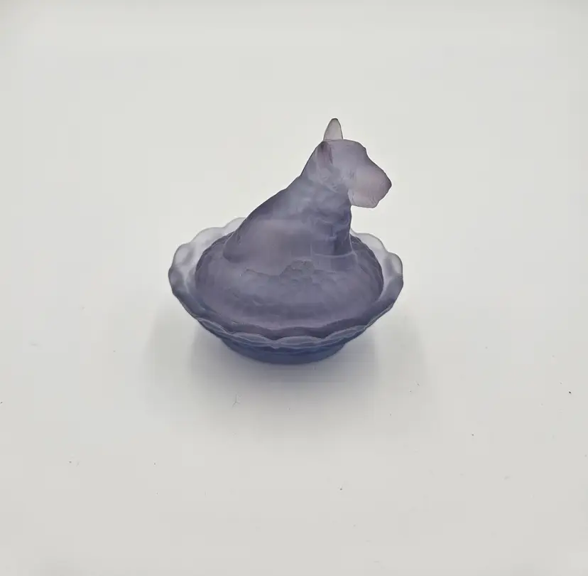 #C92 Boyd Purple Scottie Dog Salt Cellar GLOWS