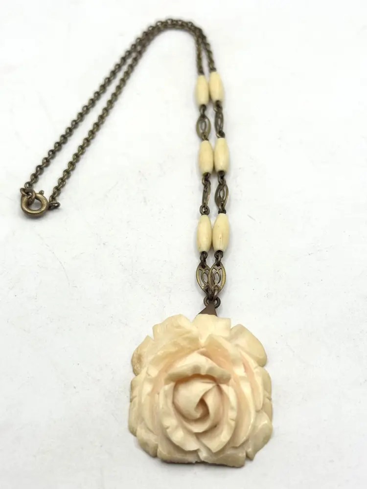 Vintage estate carved rose flower pendant necklace
