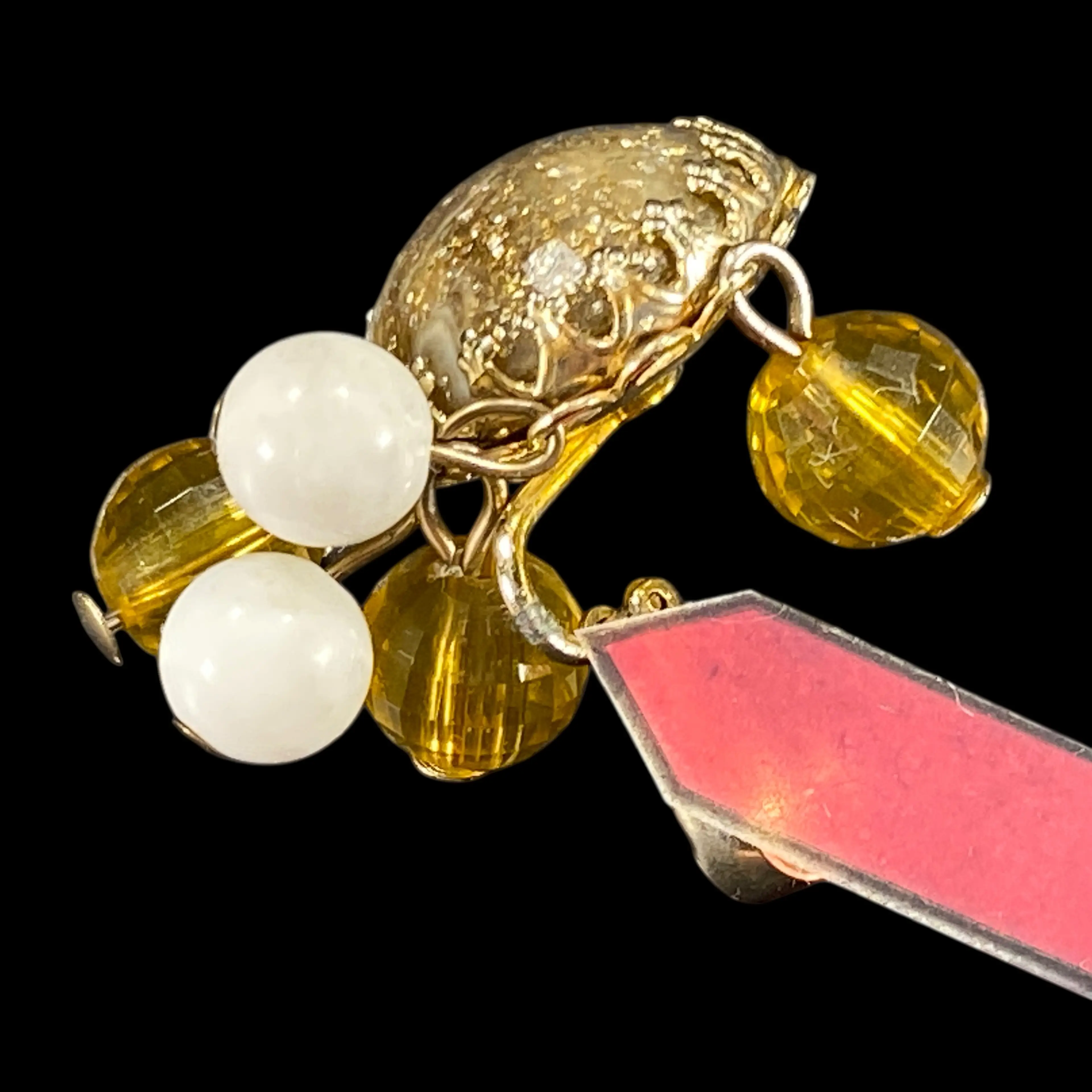 Image 4 of 4