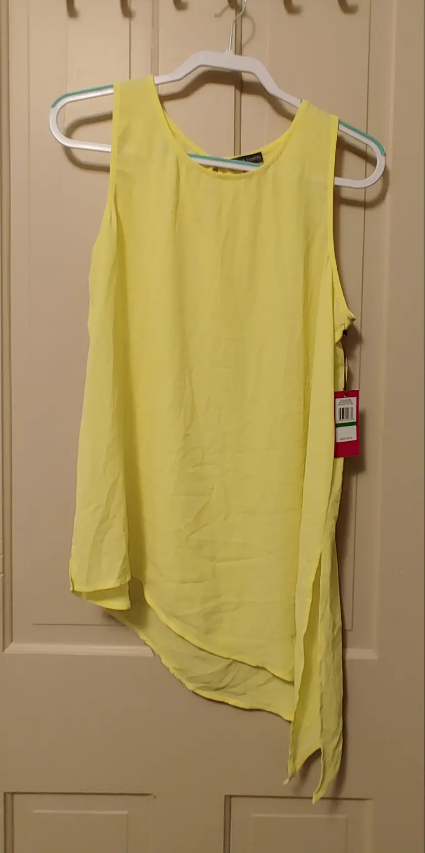 Top- Brand: Vince Camuto. Size Large. NWT. Retail $79. Key Lime colored sheer top. 100% Polyester. No callouts.