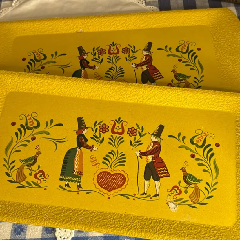 Set of 2 Kentley Pennsylvania Dutch Serving Trays Kent Productions Inc. Grand Rapids, Michigan - Colorful Yellow Trays Red Dutch Man and Woman