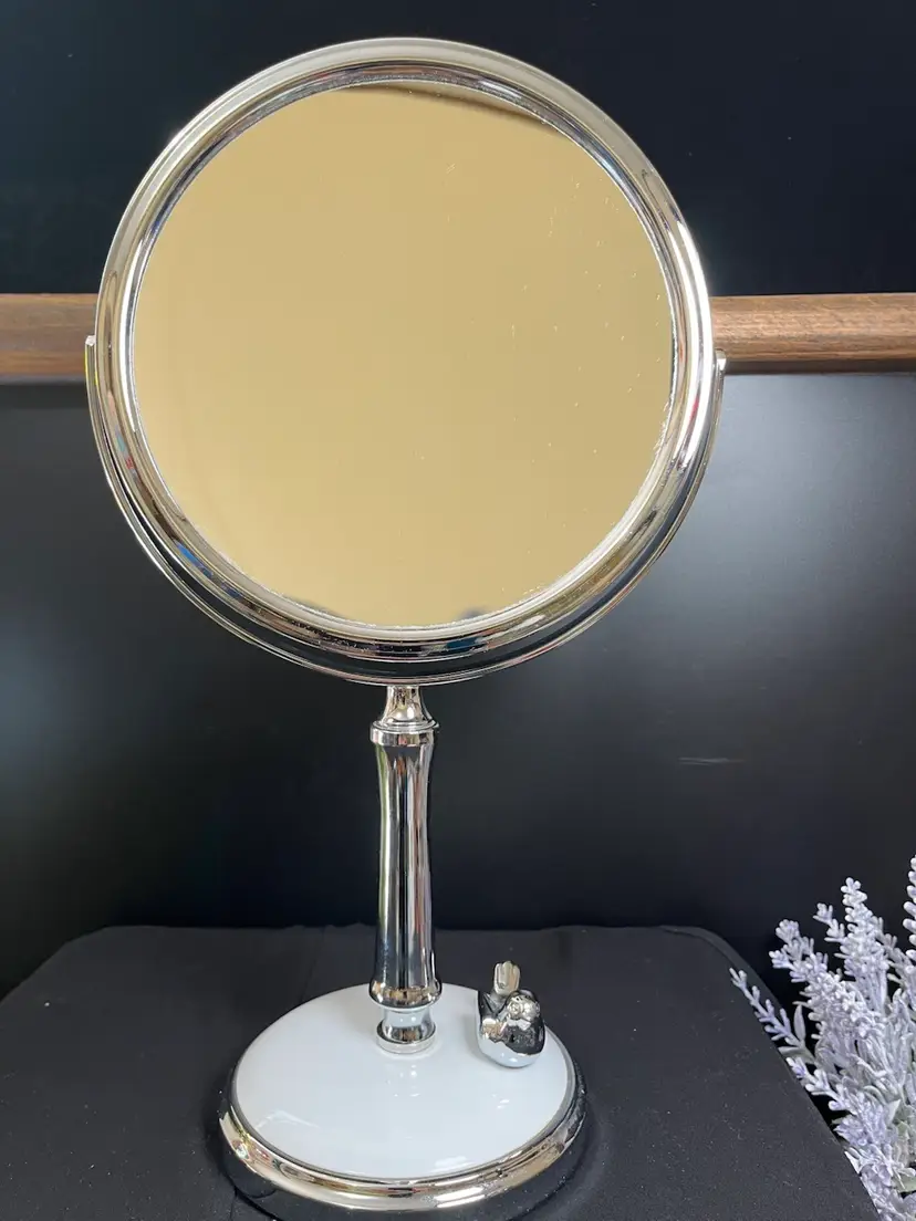 Pier One Make Up Mirror-Magnifying Side & Regular Mirror. This is Silver Toned w/ White Enamel-& It Has A Bird On It!!