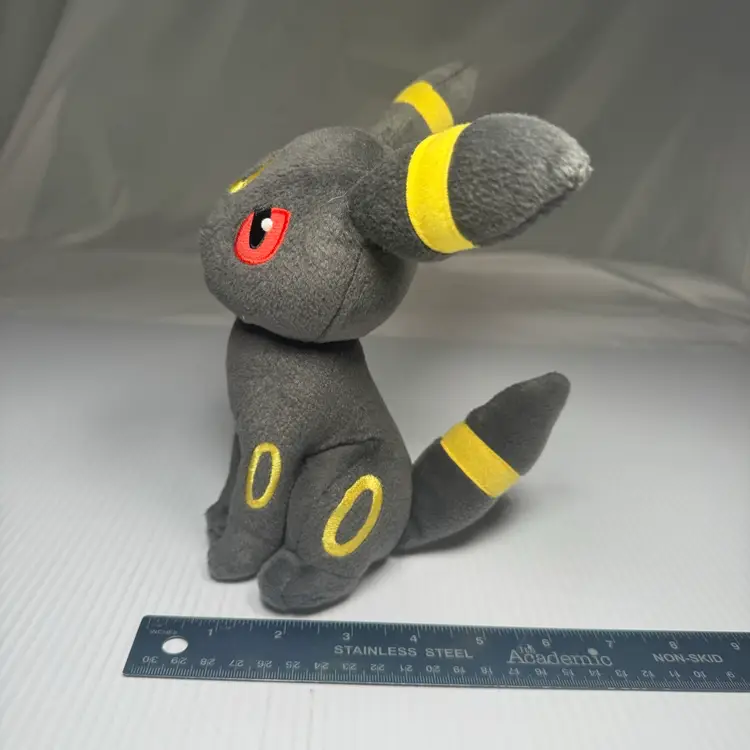 Pokemon Nintendo Standing Plush Toy Umbreon 9”