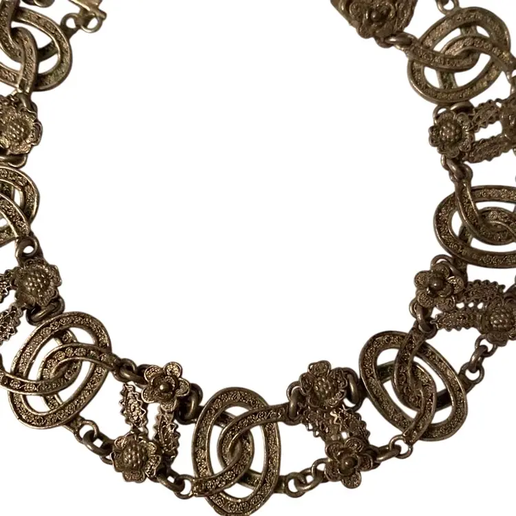 Vintage Floral Filigree Bracelet