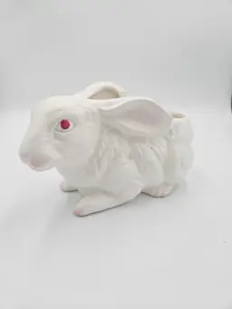 #B18 Napco White Bunny Planter