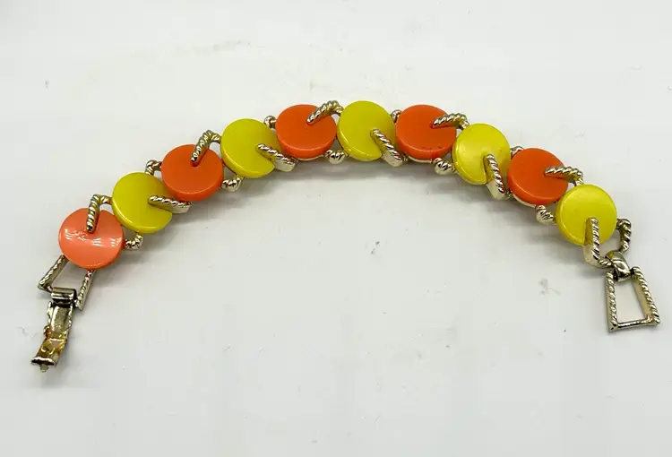 Vintage Thermo Set Gold Tone Bracelet Signed Star Yellow Orange