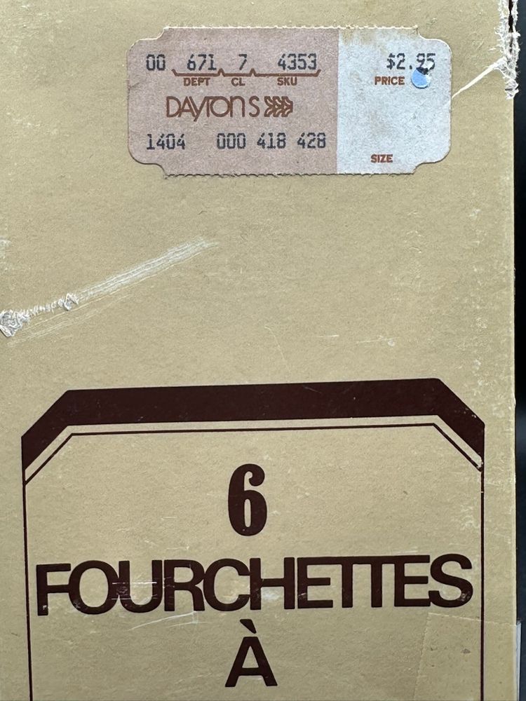 Set Of 6 Vintage Stainless Steel Fondue Forks w/Wooden Handles In Original Box