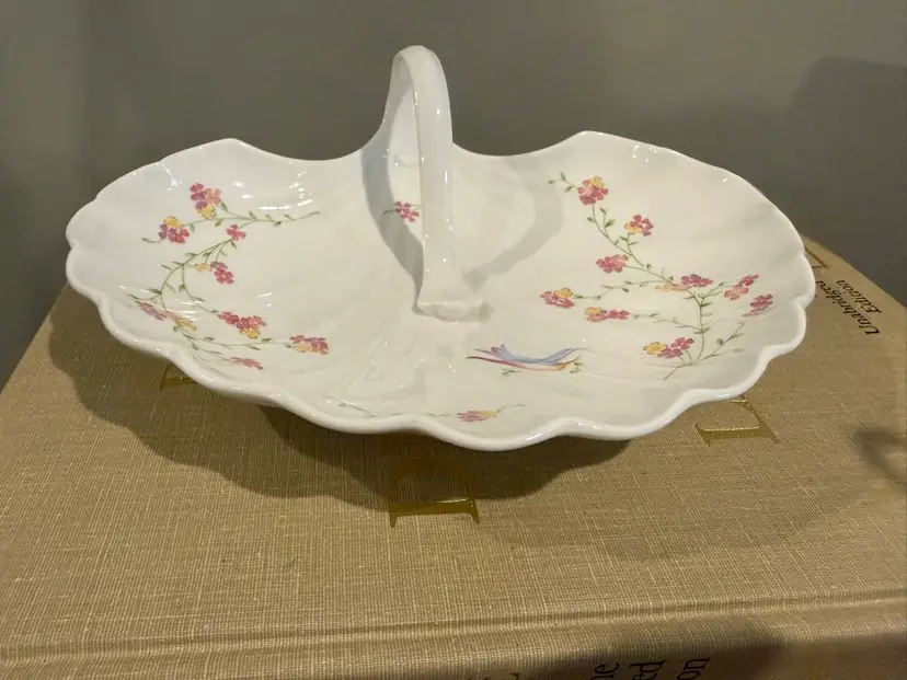 Vintage Spode Bone China 'Bouquet' Pattern Fluted Shell Dish