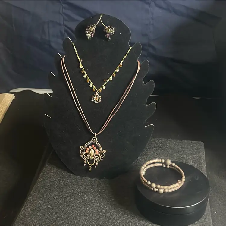 #10 - Vintage 4pc Lot