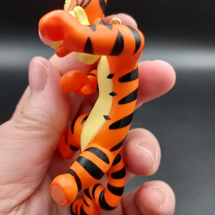 Vintage 1999 Hallmark Keepsake " Tigger Plays Soccer" Ornament